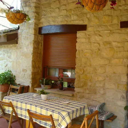 Casa Francisca, בית נופש Estavillo