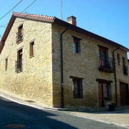 Casa Francisca, * Estavillo